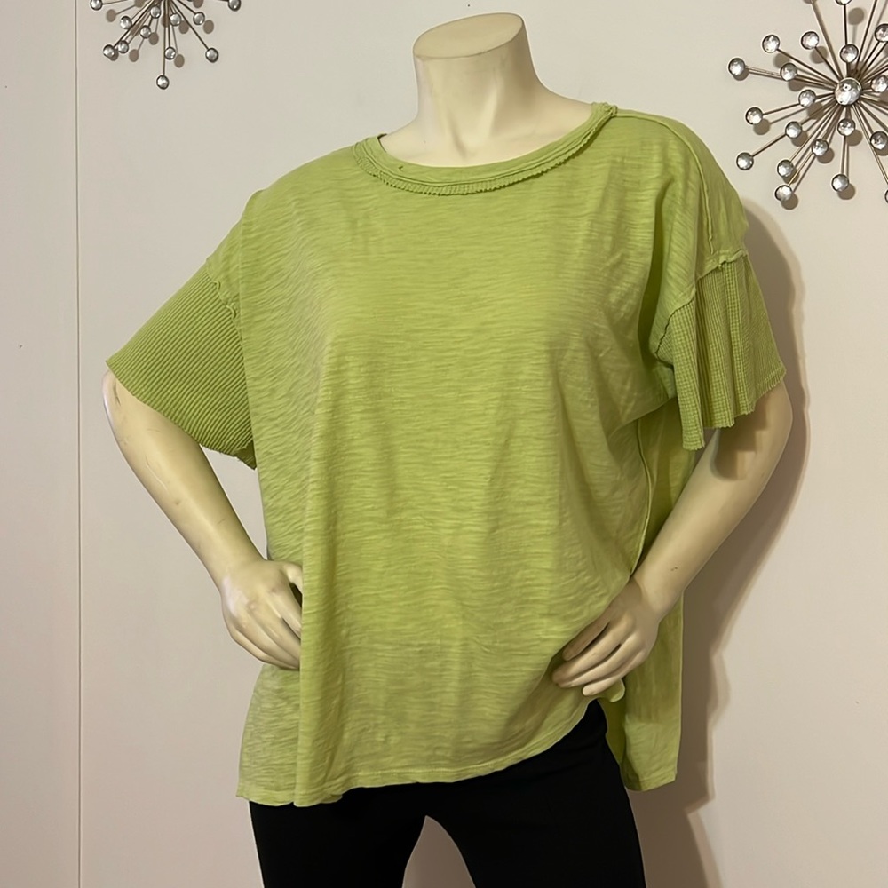 We The Free Top